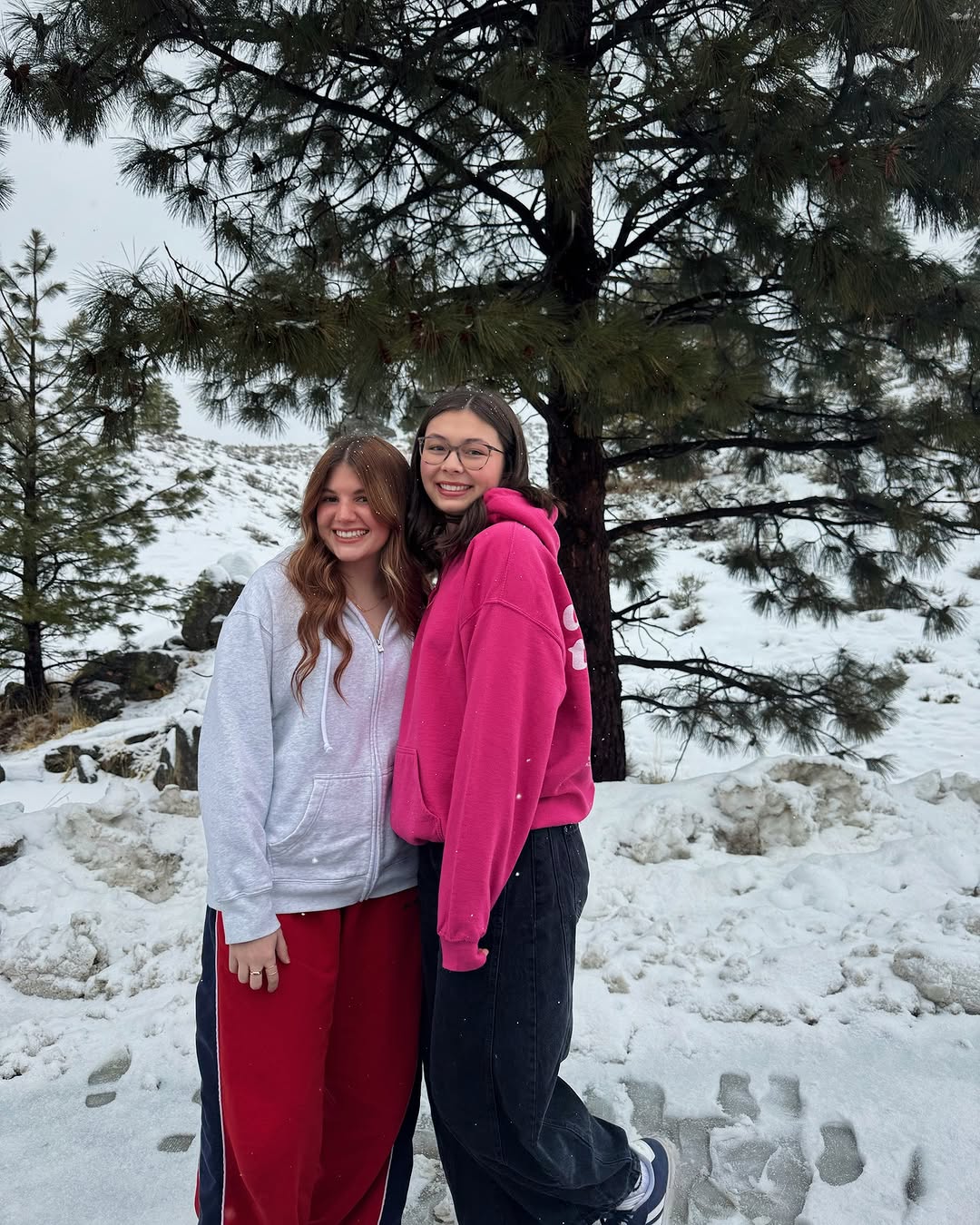 \u2744\ufe0f Winter in Boise hits differently when you're living at Uncommon. While the snow starts to fall and the temps drop, this is the place that stays warm, welcoming, and full of energy. From our cozy lounges and modern spaces made for studying or relaxing, to the community events that bring everyone together, Uncommon Boise really is the spot to settle in and feel at home all season long.\n\nWhen you want comfort, connection, and a space that makes winter something to look forward to\u2014there's no better choice than Uncommon. Stay warm, stay cozy, and stay uncommon. \u2744\ufe0f\ud83d\udd25 