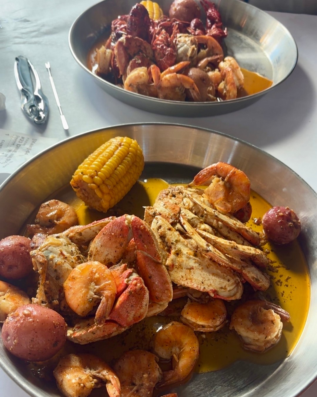 Seafood, sunshine, and stress-free moments! \ud83e\udd90\u2728\n\nOur residents at Uncommon Boise know there's no better place to kick back than Amelie's Seafood Boil. From the bold flavors to the laid-back vibes, it's the perfect spot to unwind after a long day of classes or exploring the city. Whether it's a casual night out or a weekend treat, Amelie's gives our community a taste of comfort, connection, and pure Boise bliss. \ud83e\udd80\ud83d\udc9b\u201d\n\n