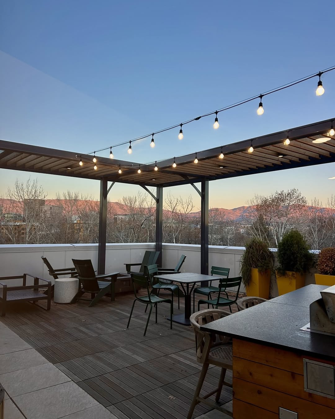 Elevated views, laid-back vibes, and one of the best overlooks in the city \ud83c\udf06\u2728\n\nThe Uncommon Boise Sky Deck is the ultimate hangout spot\u2014where the hillside meets downtown and every sunset feels a little more special. Whether you're firing up pizzas on the grill, kicking back with friends, or just admiring the city views from above, this space was made for good times and even better company.\n\nPerfect for casual hangs, late-night conversations, and everything in between\u2014this is Boise living at its finest \ud83c\udf55\ud83d\udd25\ud83c\udf04