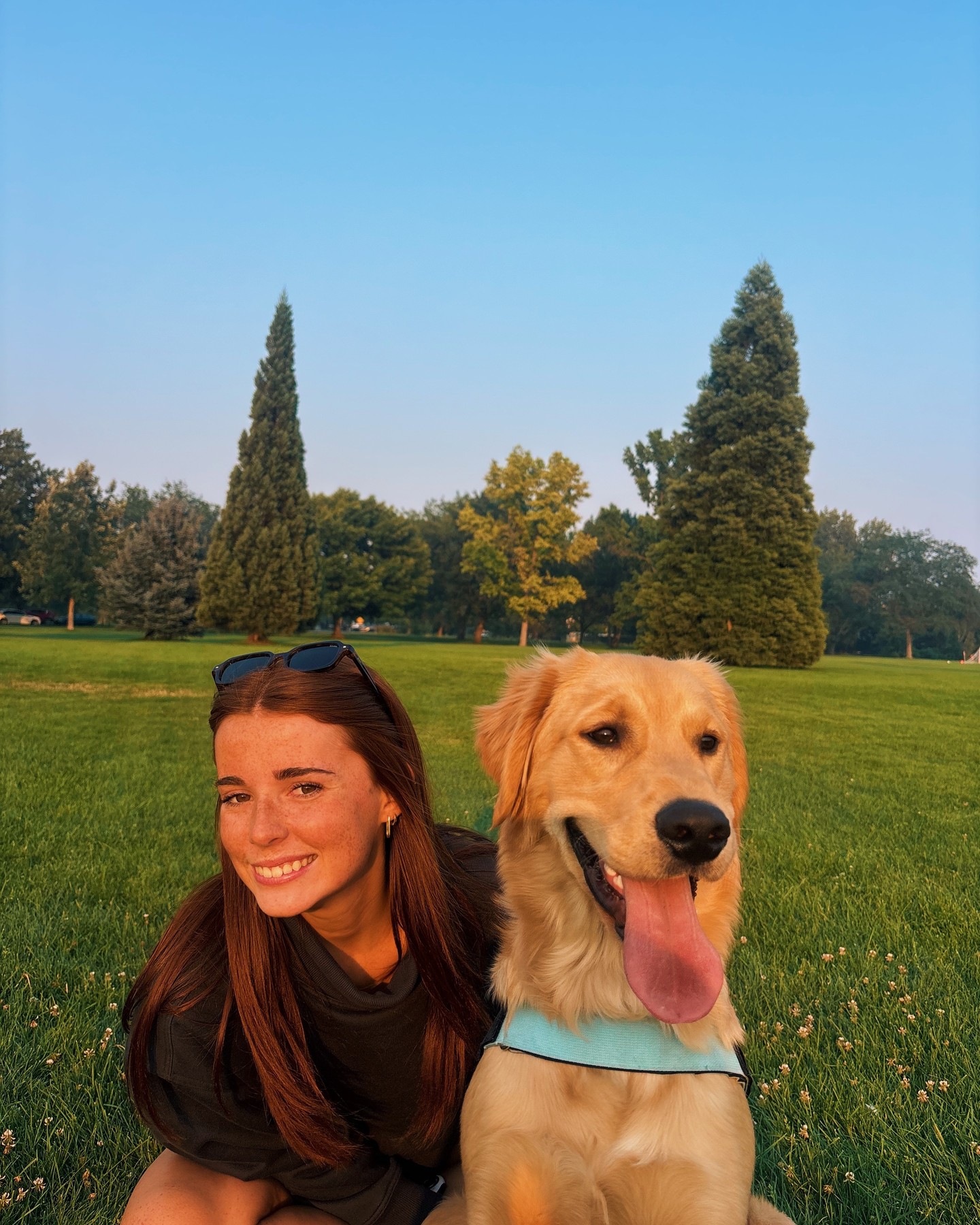 Just a five-minute stroll away from all the fun! \ud83c\udf33\u2600\ufe0f Ann Morrison Park is right at your doorstep, making it easy to get outside and enjoy a little more of what makes Boise so special.\n\nSpend the afternoon playing beach volleyball \ud83c\udfd0, spread out a blanket for a picnic \ud83e\uddfa, or lace up your shoes for a run along the Greenbelt with the river beside you. \ud83c\udfc3\u200d\u2640\ufe0f\ud83c\udf0a And for the four-legged members of the family, there's plenty of open space for dogs to stretch their legs and run free. \ud83d\udc3e\n\nHaving this park right around the corner makes everyday living at Uncommon feel a little more like a getaway. \ud83c\udf3f\u2728\n\n