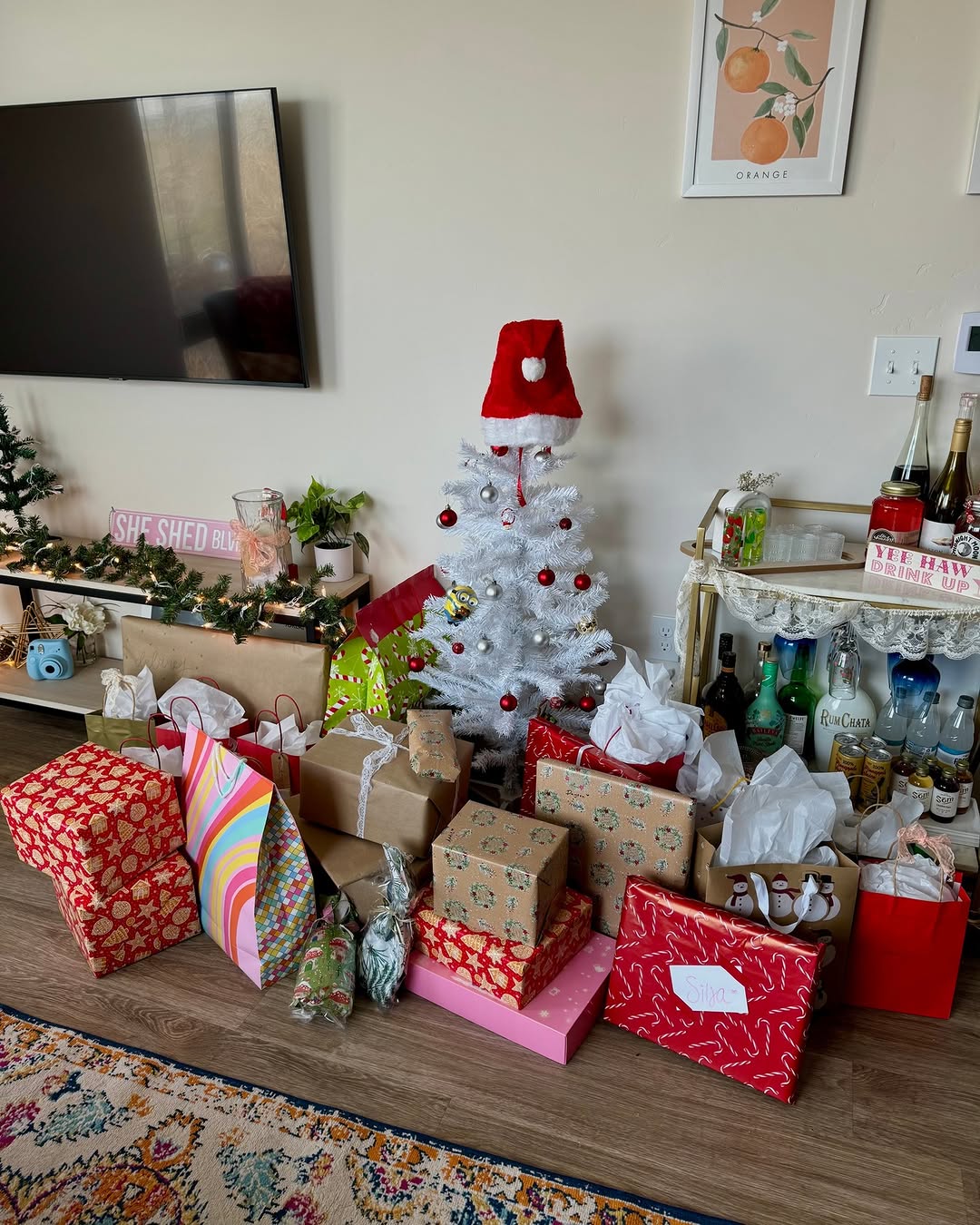 \ud83c\udf84\u2728 Happy Holidays, Uncommon Boise! \u2728\ud83c\udf81\n\nTo all of our amazing residents, we just want to say how grateful we are to have you as part of the Uncommon community. Whether you're heading home for the break or staying here in Boise, we hope your season is filled with rest, joy, and the people who mean the most to you.\n\nThank you for bringing energy, kindness, and community to Uncommon all year long. We couldn't ask for a better group to call this place home.\n\nHere's to cozy days, warm memories, and an exciting year ahead. Happy Holidays from all of us at Uncommon Boise! \u2744\ufe0f\ud83d\udc99\n\n