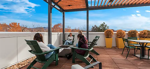 WiFi Cafe with Demo Kitchen